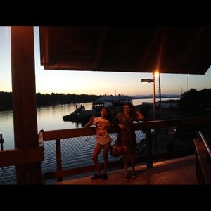 Meet your Posher, Victoria